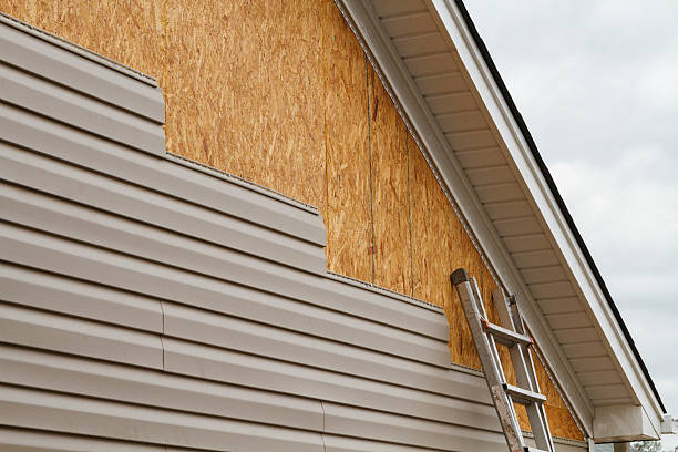 24/7 Emergency Vinyl Siding experts in Central City, IL